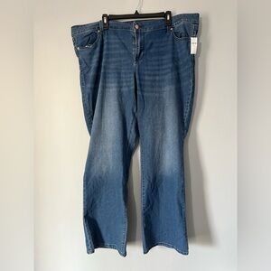 Old Navy Boot-Cut Jeans size 22 plus NWT